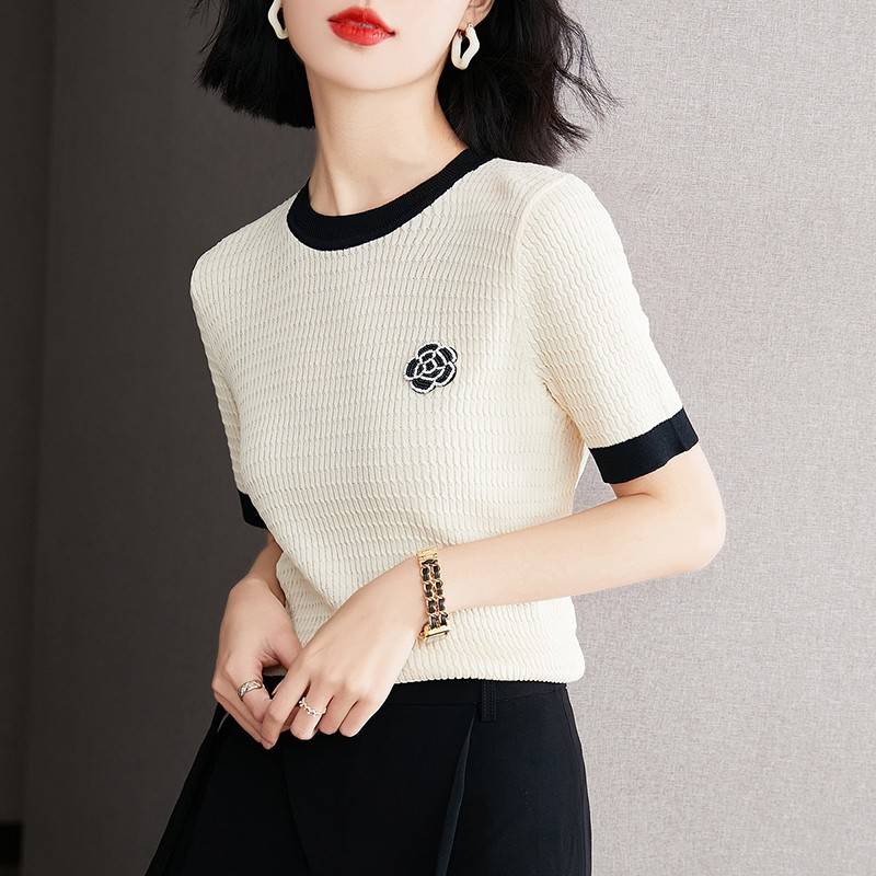 冰丝针织衫短袖t恤女2024新款小香风上衣高级感大码妈妈夏装体恤