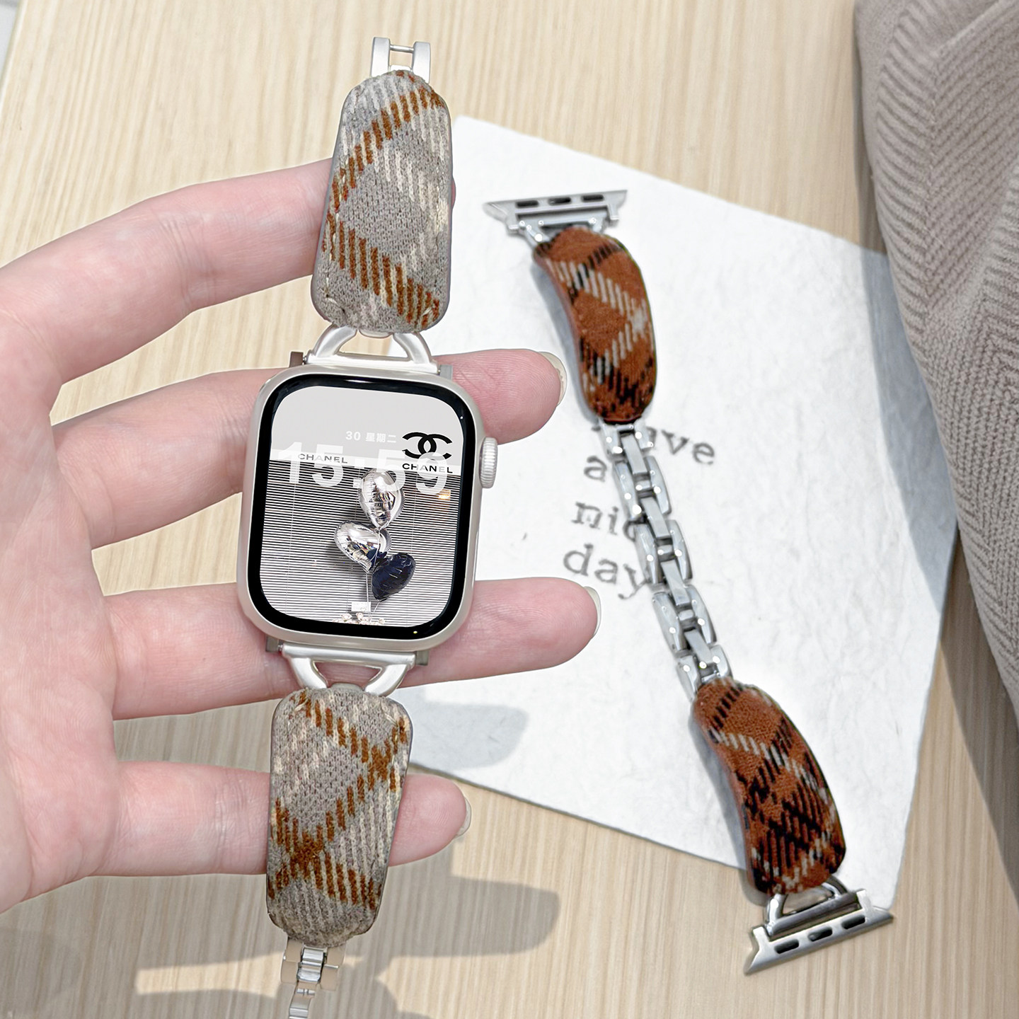 【毛呢手镯款】适用applewatchS11格纹金属链式表带iWatch10/9/8秋冬质感中古苹果手表ultra小蛮腰SE小众腕带