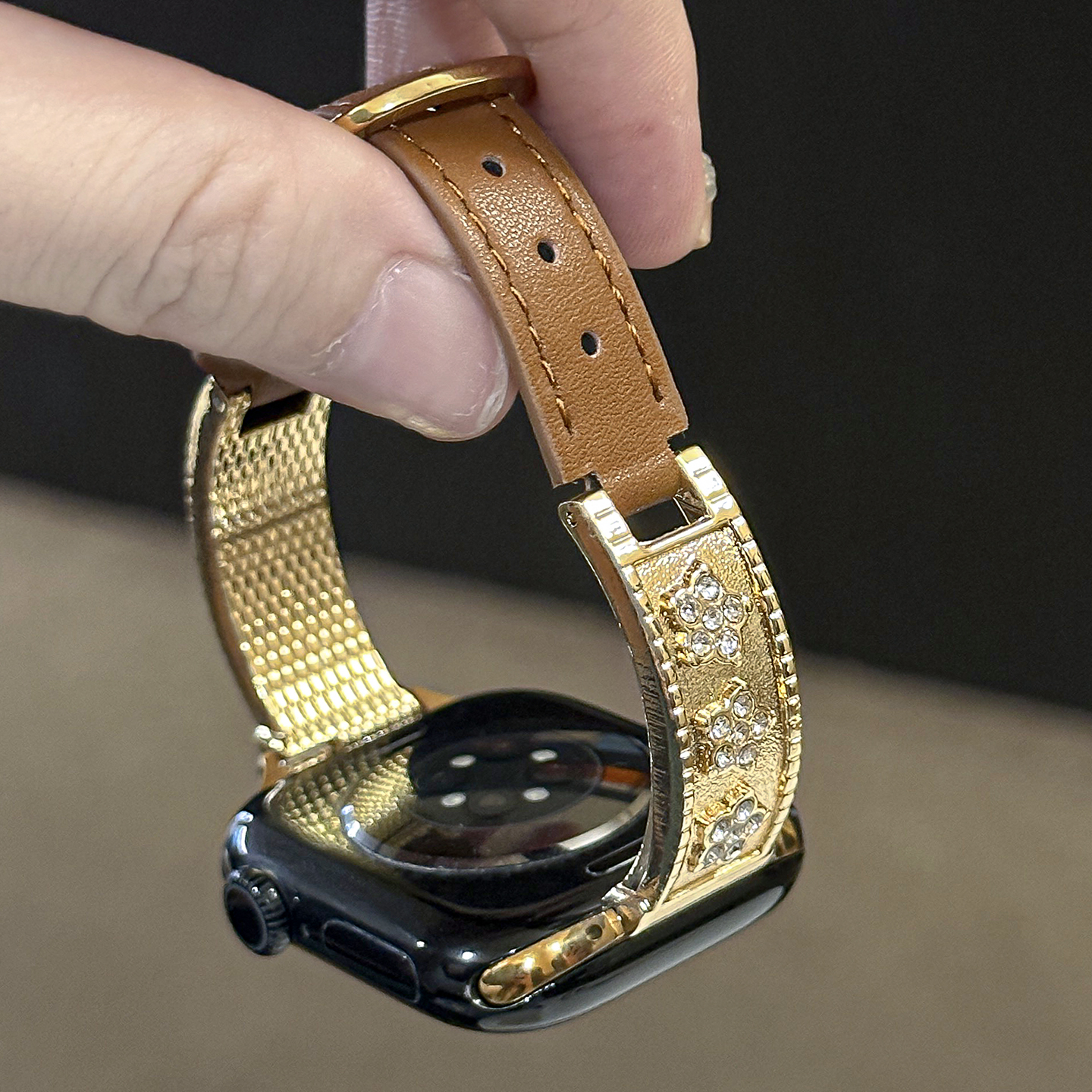适用iwatch花瓣手镯镶钻拼皮表带