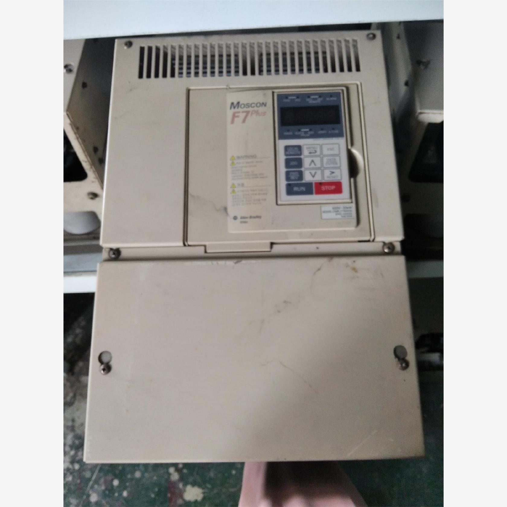 全新/二手安川变频器F7 plus系列30kw原装拆机实物拍摄，议价商品