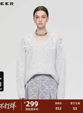 sdeer圣迪奥女装25年新品罗纹V领亮片落肩袖宽松针织衫S254Z3507