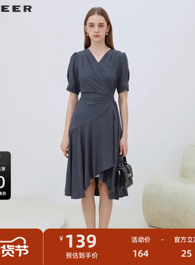 sdeer圣迪奥女装秋OL风V领收腰拼接不规则连衣裙S223Z121B