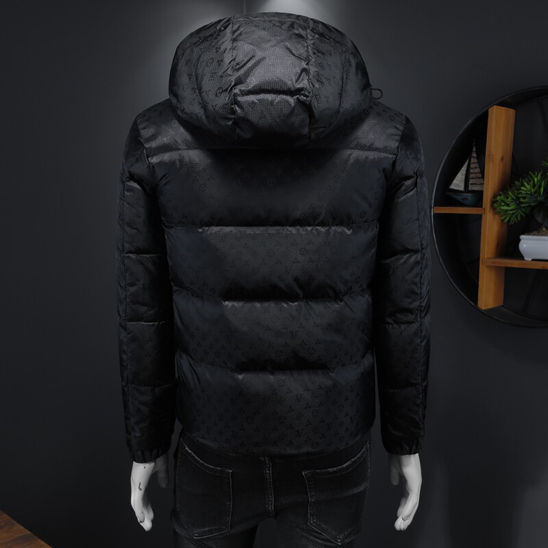 2025冬装新款连帽羽绒服男M-5XL钱塘6026-Y9020-P300（假模图,男装羽绒服,钱塘6026
