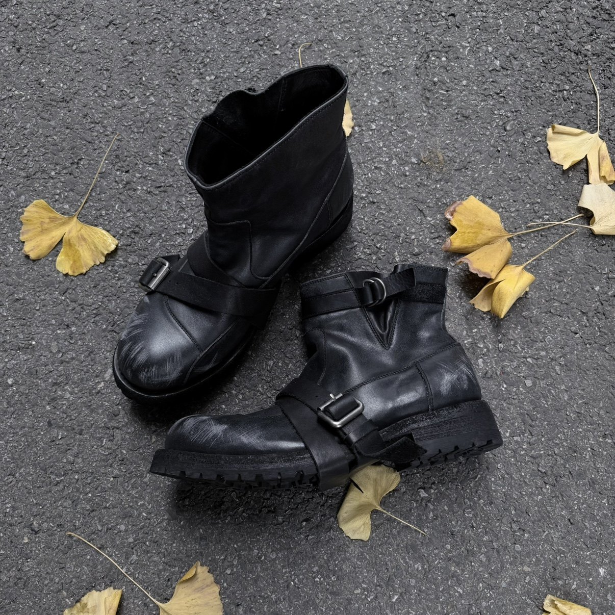 「首发4开」AMBSOM固特异阿根廷进口牛皮做旧霜冻绑带工程师靴