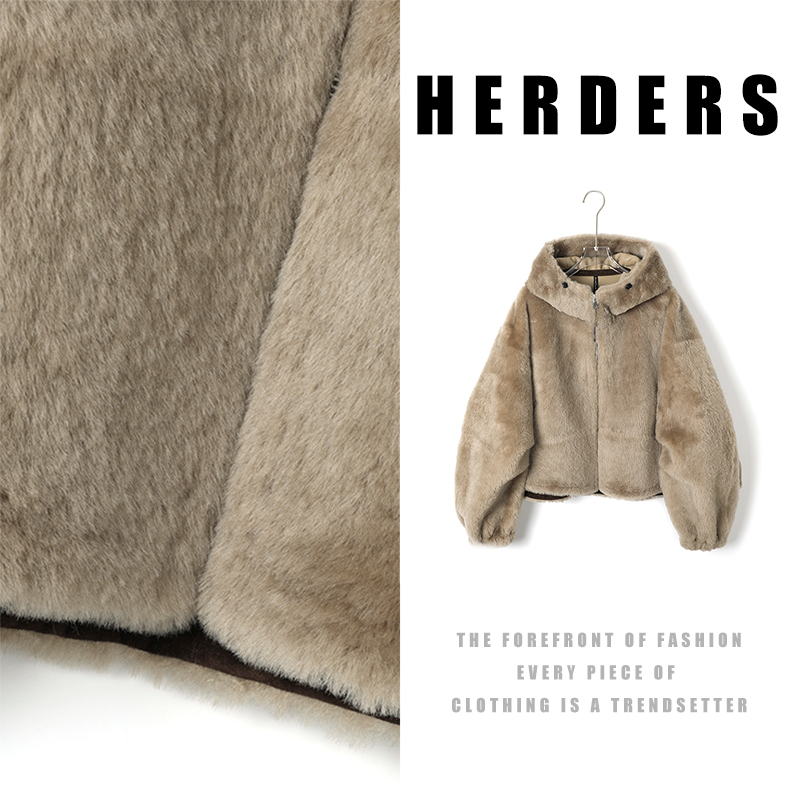 《邢康莉甄选》 短款连帽皮毛一体外套 52097