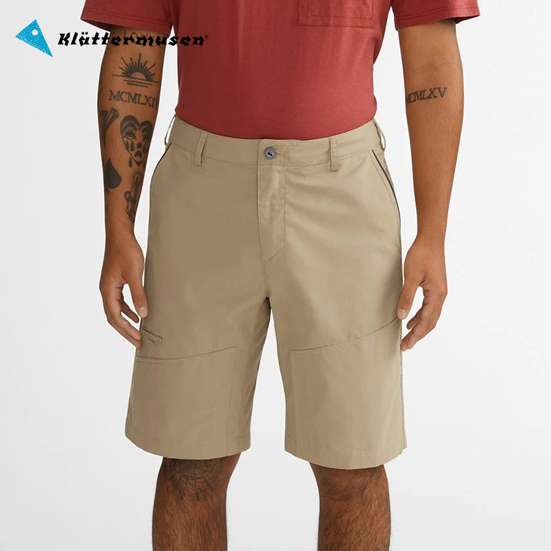 攀山鼠休闲短裤男款作家格林