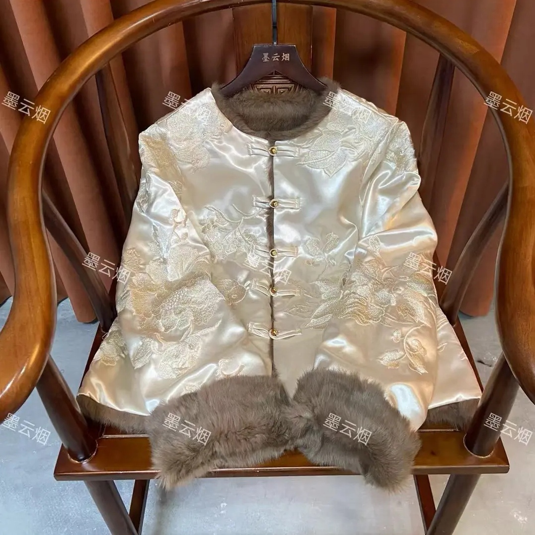 新中式国风刺绣盘扣加厚外套女秋冬装双面双穿真兔毛皮草保暖上衣