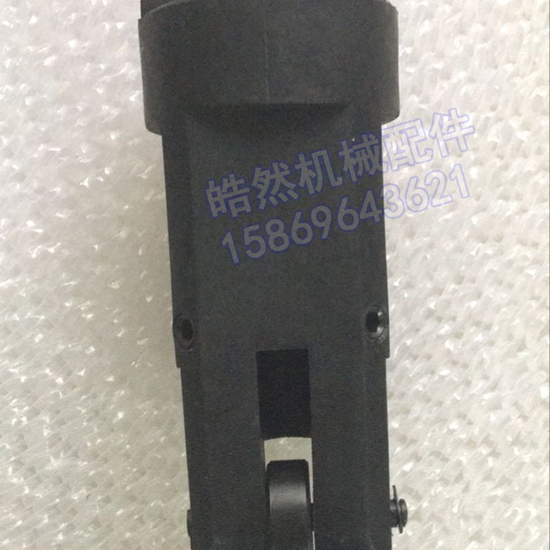 吉辅福裕斗山数控机床/CNC/加工中心刀库/BT30刀套/刀杯BT30 90度