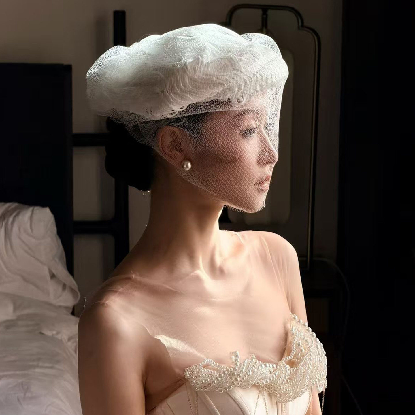 Mi唐手作新娘帽子头纱拍照用