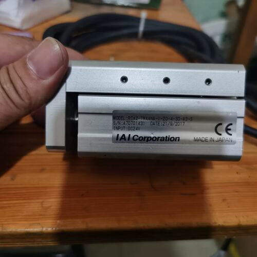 议价IAI电缸RCA2-TWA4NA-1-20-4-30-A可维修