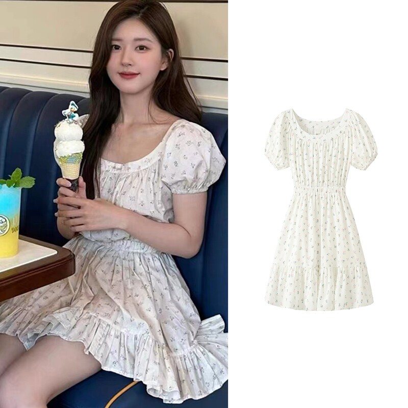 赵露思同款白色初恋甜美碎花仙女连衣裙女夏季方领泡泡袖公主短裙