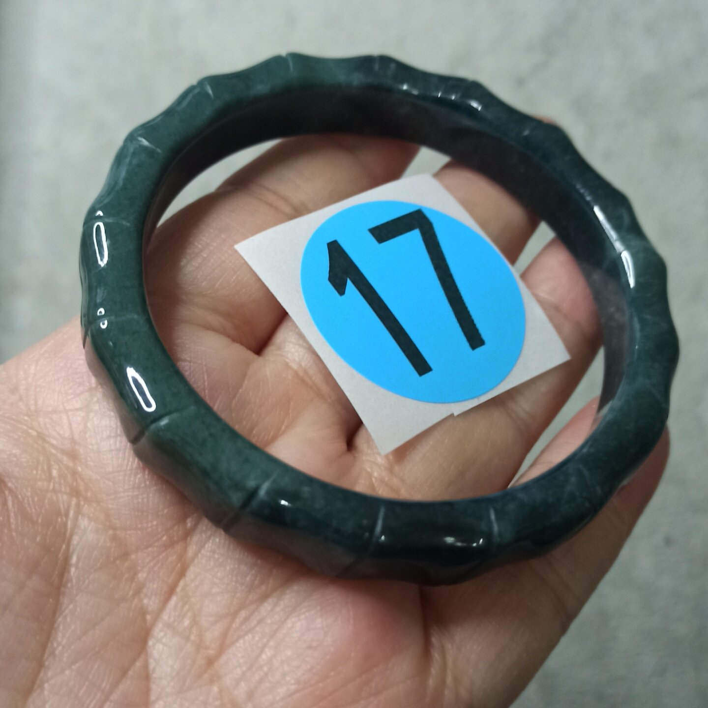 翡翠手镯危料蓝水圈口卡59mm