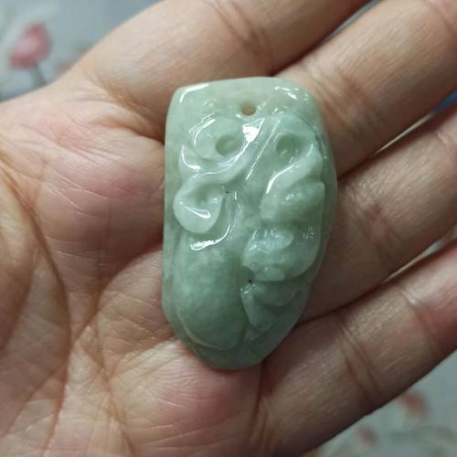 天然翡翠吊坠雕刻件手把件