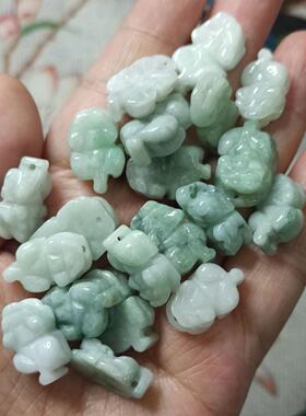 51缅甸天然翡翠戒面前后孔貔貅小手牌手排卡17X12mm左右丑萌丑萌