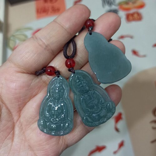 蓝水莲花天然翡翠观音吊坠牌子