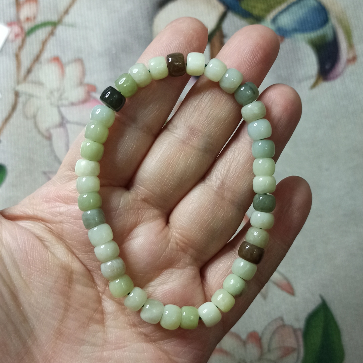 天然和田玉手串多宝老型珠手链