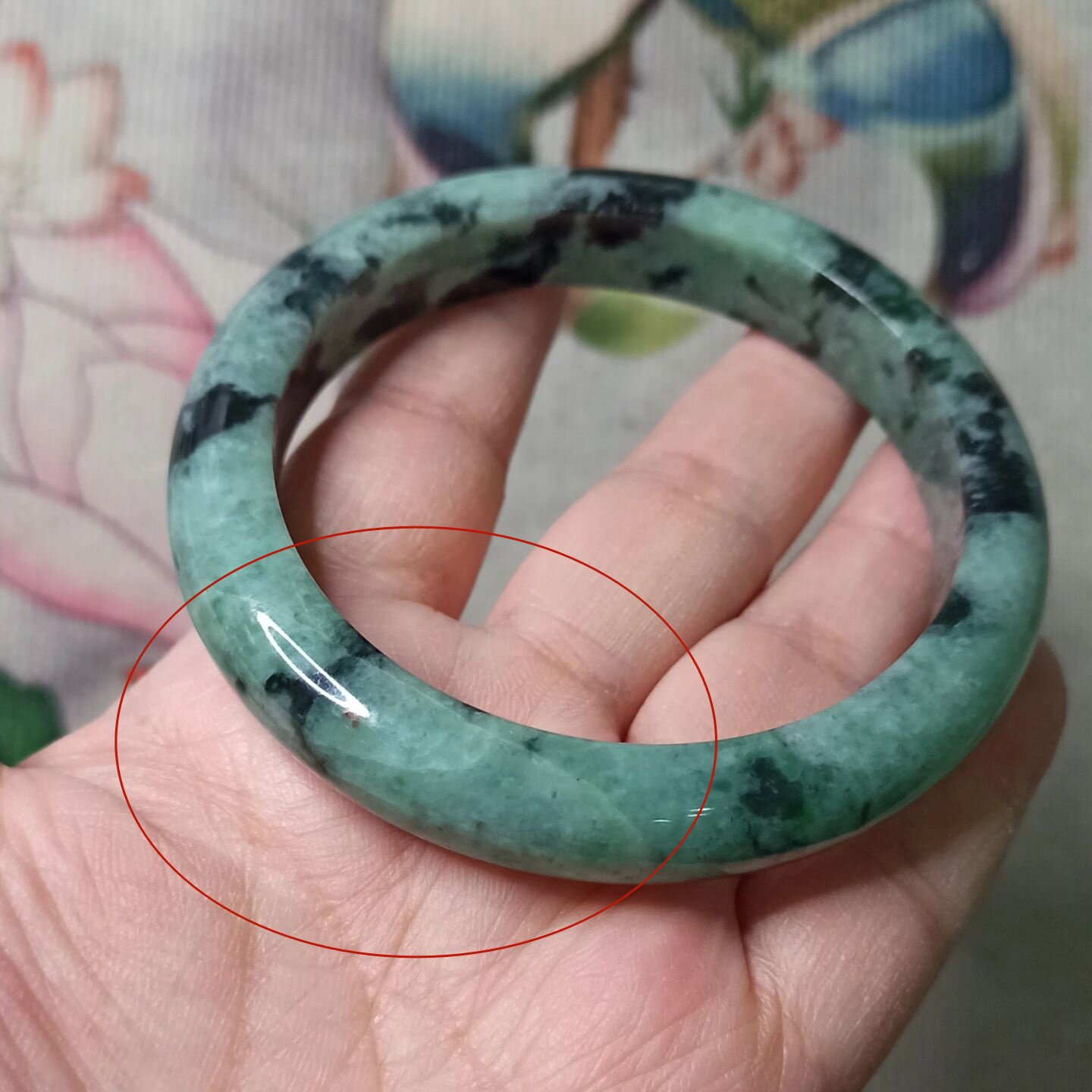 天然缅甸翡翠手镯圈口卡60.5mm