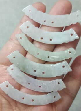 天然翡翠玉璜项链吊坠