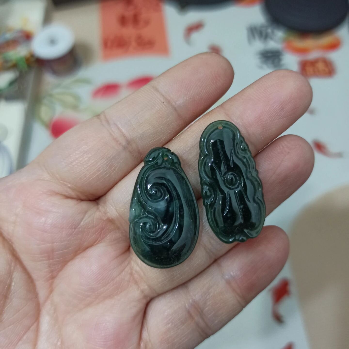 125天然翡翠危料蓝水杂件荷叶莲叶如意卡30X18mm左右满48元包邮