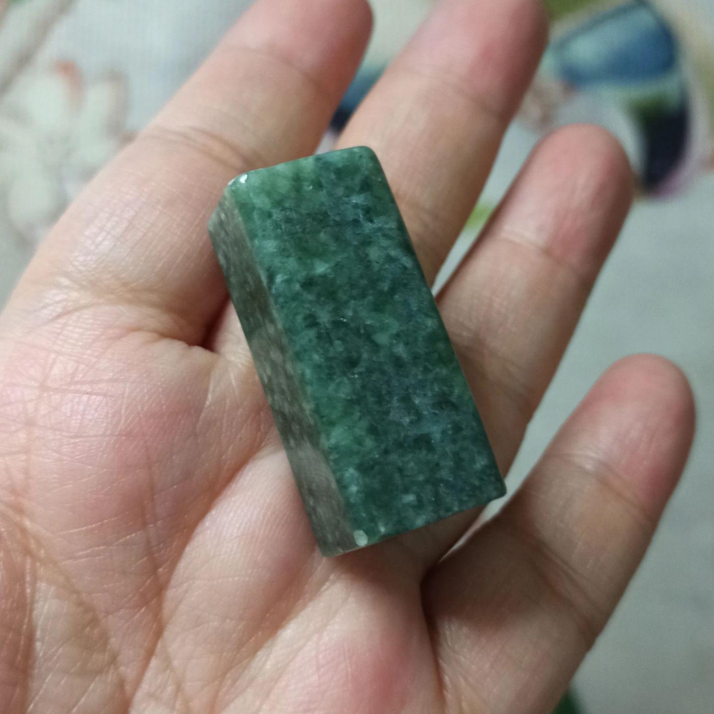 天然翡翠桶珠通孔大方块