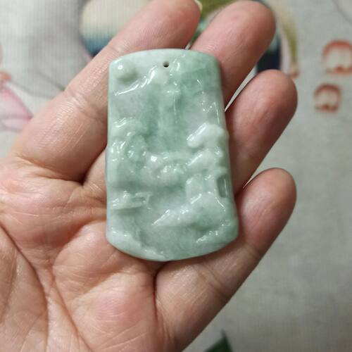 天然翡翠吊坠飘花山水牌