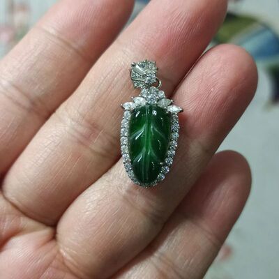 叶子阳绿底危料水钻镶嵌