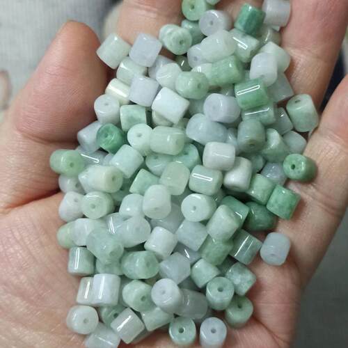天然翡翠A货短桶珠直径