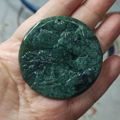 翡翠危料山水牌吊坠深色蓝水