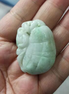 343缅甸天然翡翠吊坠雕刻件手把件飘花蝙蝠如意福瓜福寿卡39X28mm