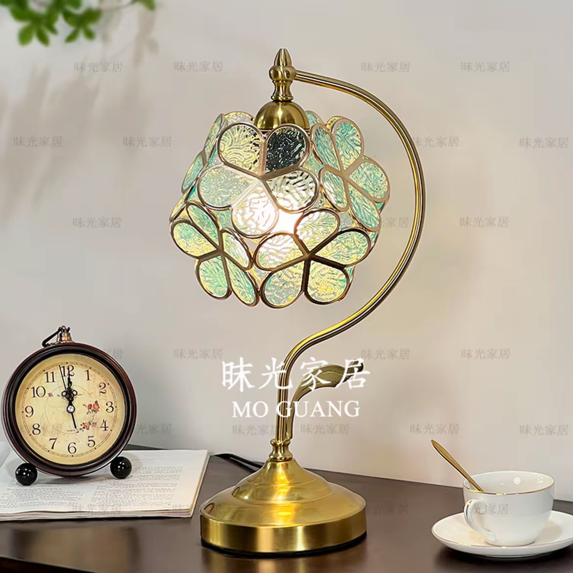 S.2025新款台灯美式复古民国风卧室书房床头花瓣护眼装饰台灯