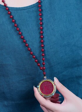 朱砂吊坠山鬼花钱本命年吊坠可旋转藏银唐卡吊坠低含量朱砂吊坠