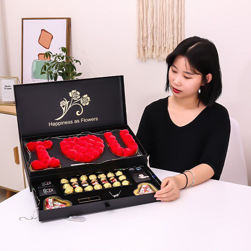 情人节礼物创意新奇送女友天使之翼香皂花礼盒巧克力生日礼物女生