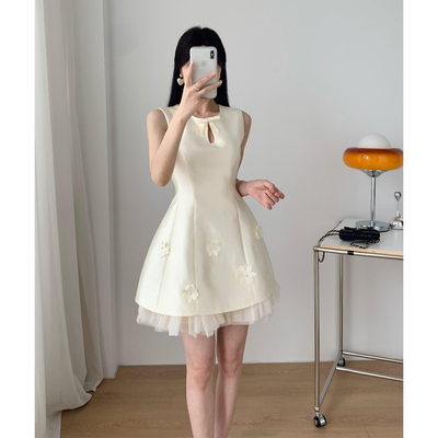 法式千金风立体花朵无袖