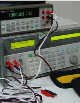 租售福禄克FLUKE 5700A 5520A 5725A 5500A万用表多功能校准仪