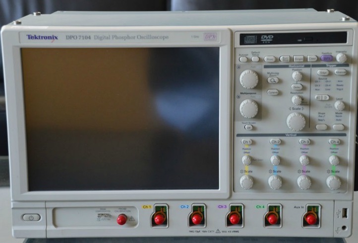 Tektronix泰克DPO7104C示波器，DPO7104示波器
