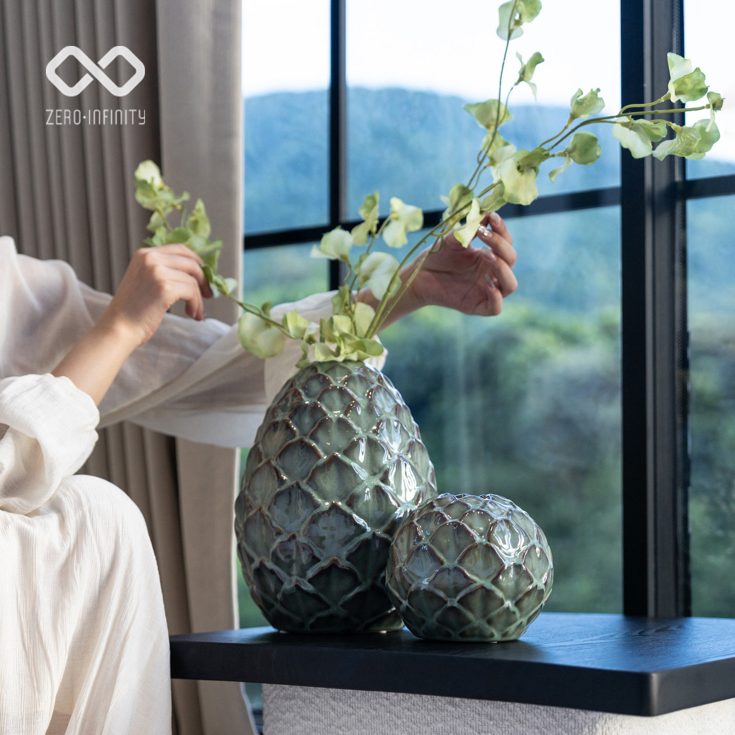 法式中古新中式松果花器样板间