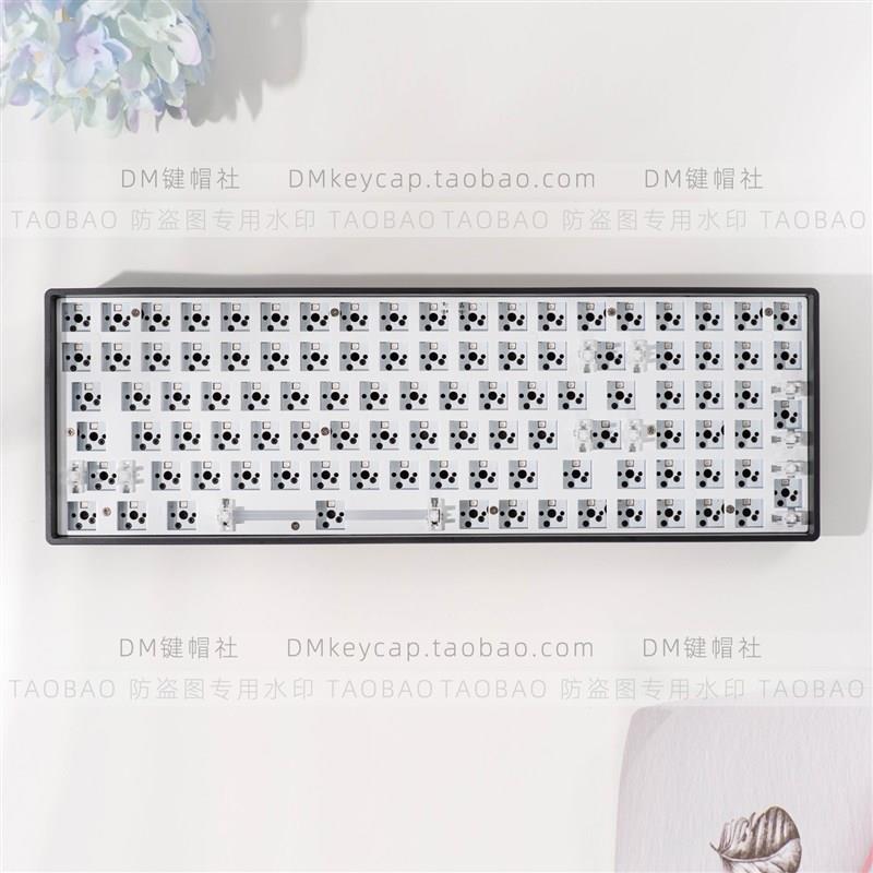 DK68/100机械键盘三模套件RGB佳达隆静音轴水蜜桃TTC客制化热插拔图片