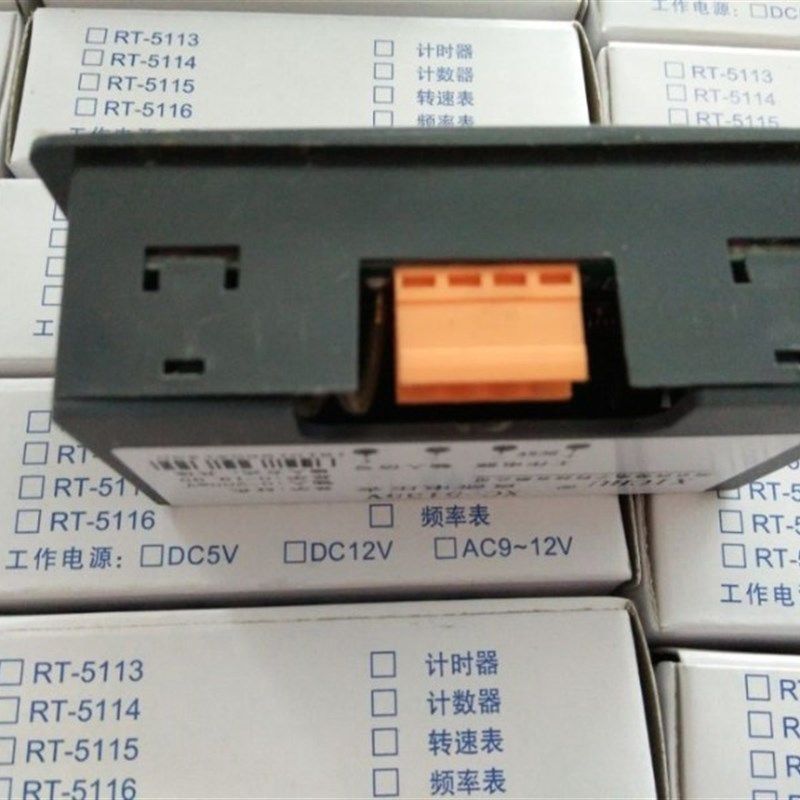 RT3-5135   DV 200V  数显直流电压表  数显直流电流表