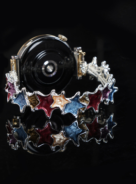 适用华为GT5/Pro手表GT4蝴蝶油画风手镯表带GT3运动gt2pro智能watchgt4女生41mm夏天不规则几何表链秋冬手链