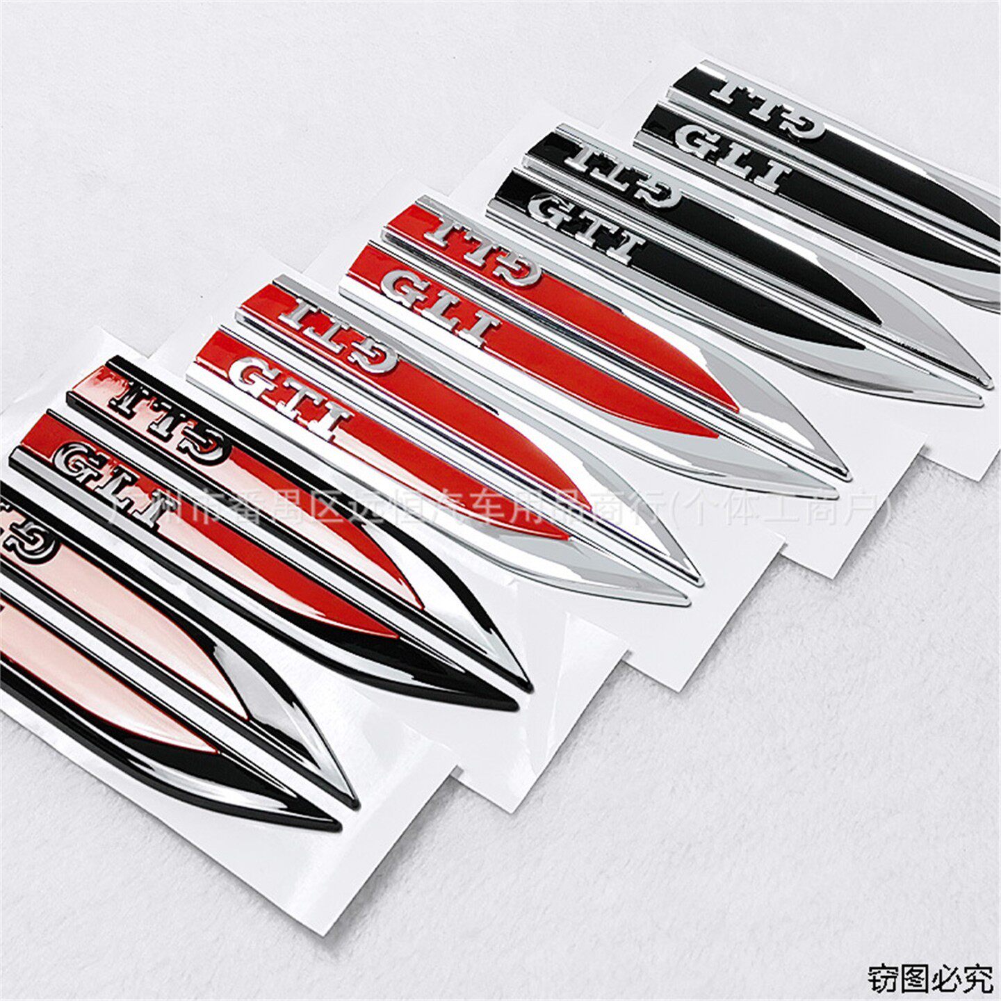 适用大众GTI刀锋叶子板侧翼车身贴标高尔夫GLI汽车个性改装侧标贴