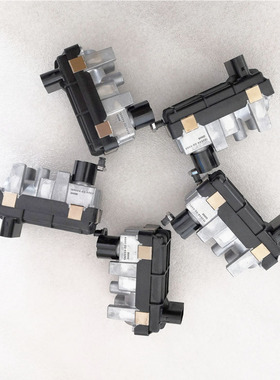 上汽大通V80国五2.5T涡轮增压器电磁阀电子执行器G-008 6NW009660