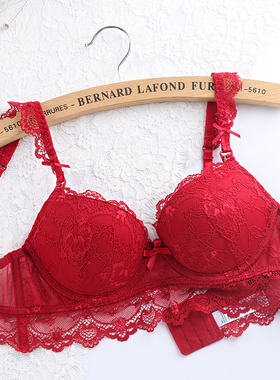 小胸哺乳内衣套装红色孕妇文胸怀孕期聚拢防下垂喂奶胸罩女孕晚期