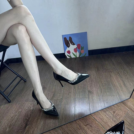 2025秋冬新款尖头水钻镶边黑色漆皮高跟鞋女细跟性感绝美气质单鞋