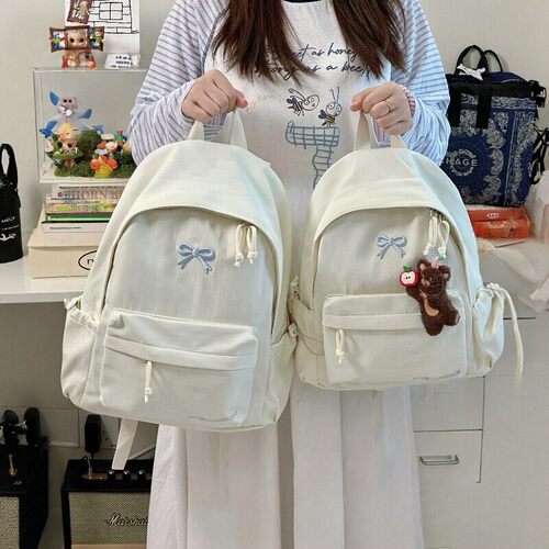 书包小学初中女生双肩包小型可爱ins风小众高颜值大容量学生背包