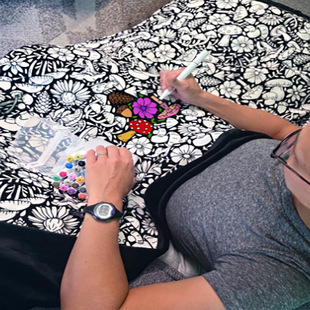 亚马逊可爱实用个性便携DIY Coloring Blanket 带记号笔DIY着色毯