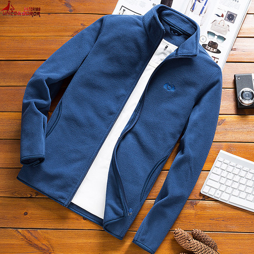 新品New 2022 Streetwear Man Fleece TacticLal Softshell Varsi