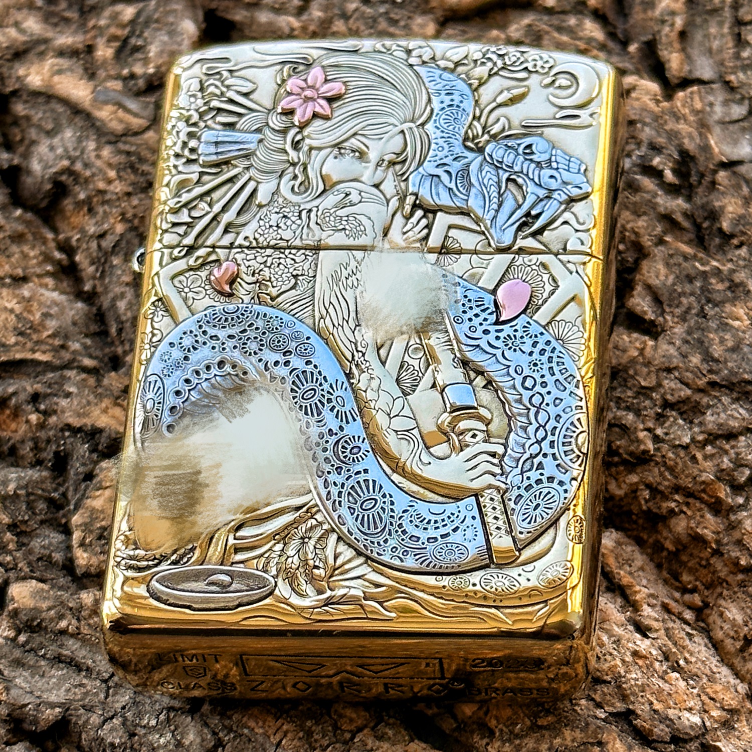 佐罗黄铜镶嵌蛇女煤油打火机高级感艺伎刀女浮雕加厚盔甲砂轮防风