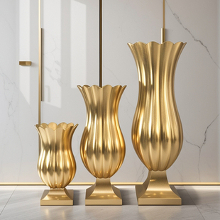 落地花瓶现代轻奢家居酒店样板房软装饰品玻璃钢仿古拉丝花器摆件
