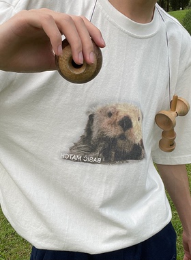 BasicMatch白色黑色多色海獭游呀游短袖T恤男女同款情侣装