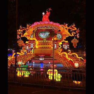 自贡供应广场公园水上花灯装饰制作户外大型灯会展示定制